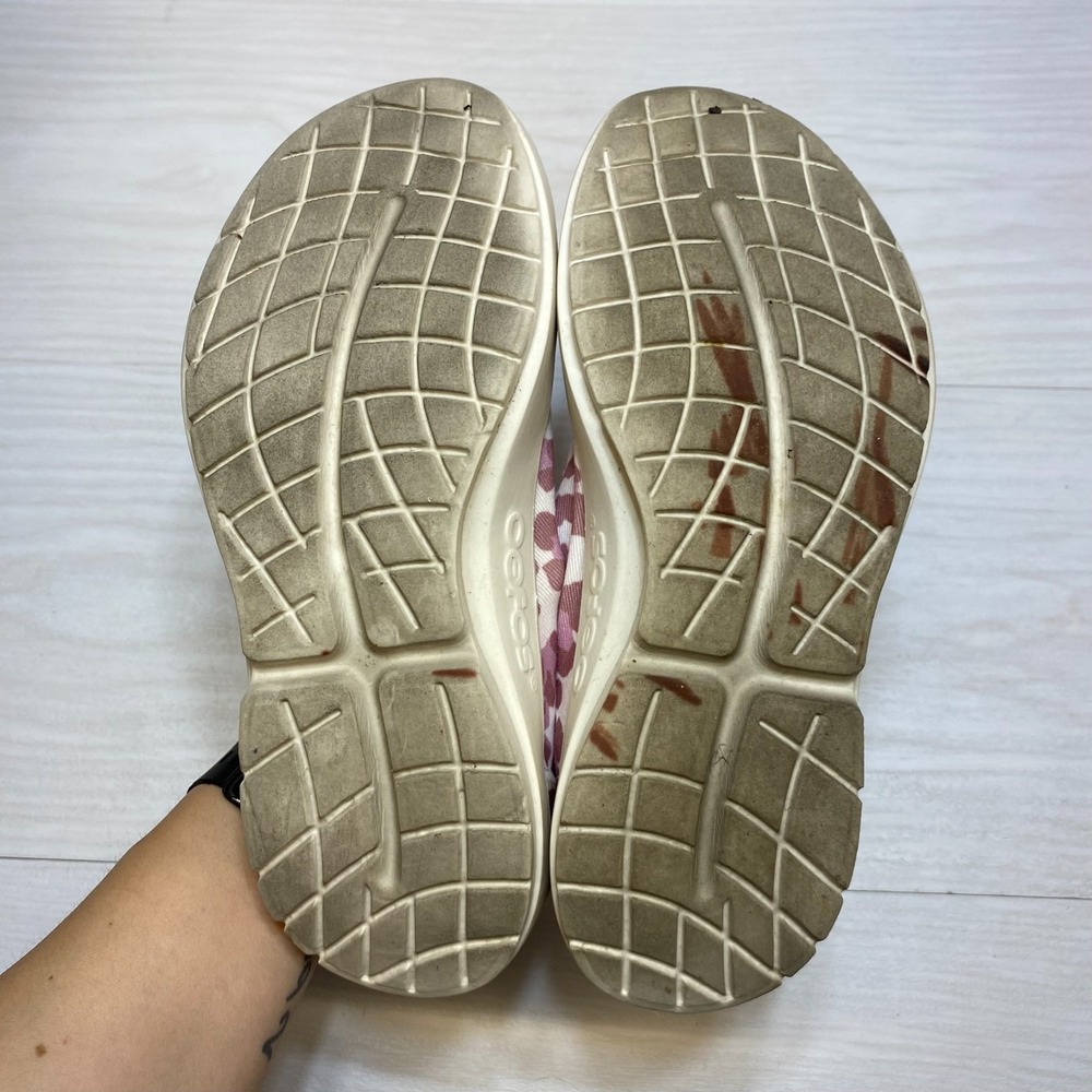 OOFOS OOmg Eezee Slip On Sneakers Womens Size 9 Canvas Pink Rose Leopard Print - Picture 7 of 9